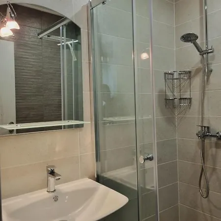 Apartman Atea Kavarna